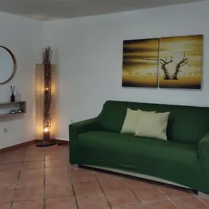 diecihome-lungomare.taorminaitalyhotels.com/